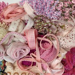 (20m) Lace Trims Pink Colourway Mix